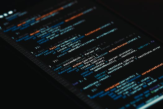 Pantalla con código para desarrollo web a medida