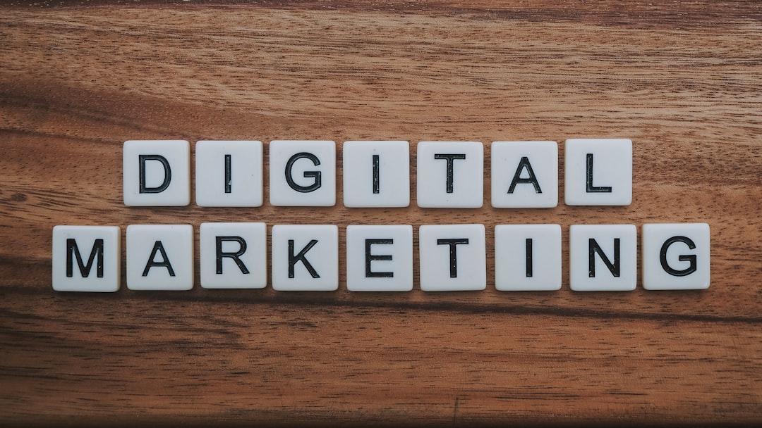 Concepto de marketing digital y experiencia del cliente para PYMEs colombianas